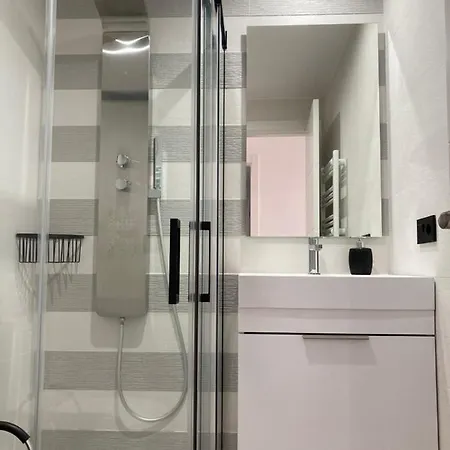 Canelas Deluxe Апартаменти