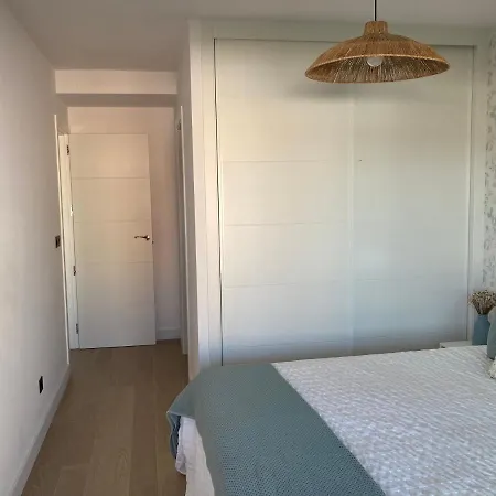 Апартаменти Canelas Deluxe *