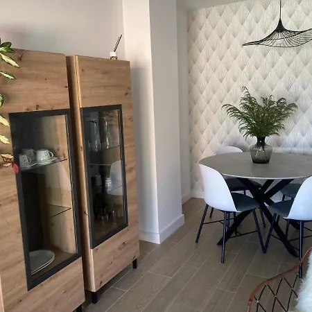 Апартаменти Canelas Deluxe